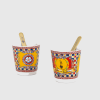 Bialetti X Dolce&Gabbana Siciliansk Cart Gavesæt (Moka 2 Kop, 2 Kopper & Guld Rørepinde)