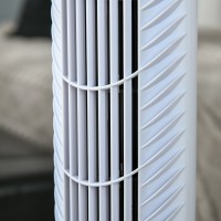 HOMCOM 36" Freistehender Turmventilator, Standventilator mit 3 Geschwindigkeit 3 Modus, 7.5h Timer, 70 Grad Oszillation, LCD-Pan