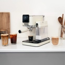 Hamilton Beach BaristaPro+ Touch 8-en-1 Máquina de espresso color crema